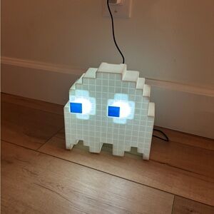 PAC-MAN Ghost glow in the dark light lamp